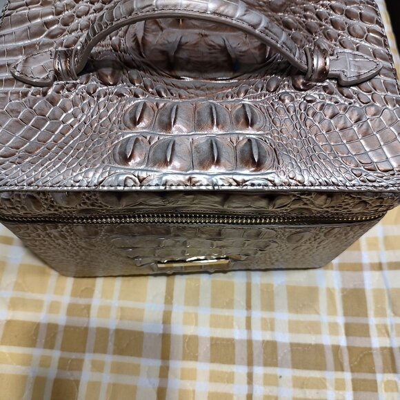 Brahmin Makeup Bag - Picture 1 of 6